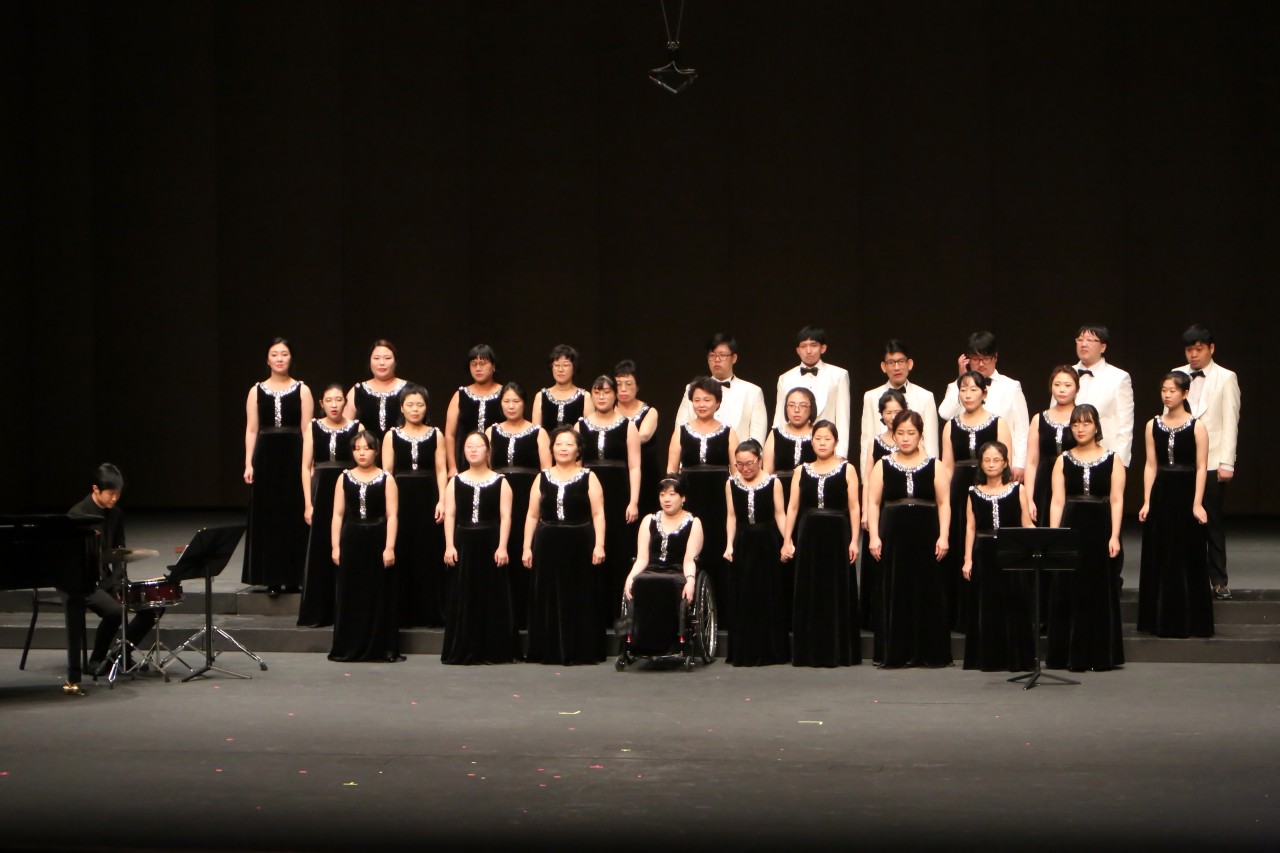 BandPhoto_2020_01_24_11_12_04